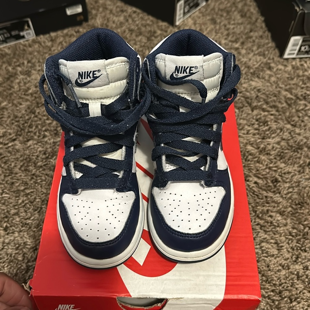 High top Nike dunk size 11.5c kids navy blue and white sneakers